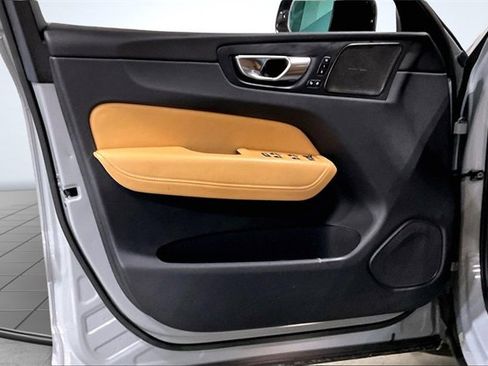 Certified 2024 Volvo XC60 T8 Ultimate w/ Climate Package image 24