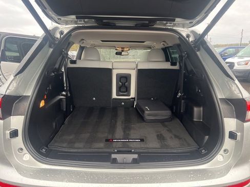 Used 2023 Mitsubishi Outlander SEL image 11