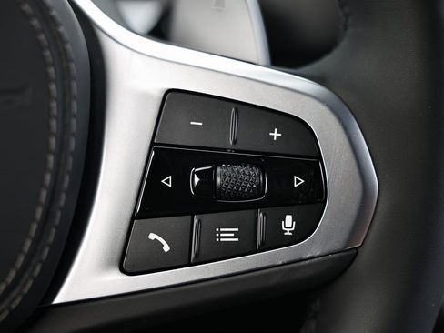 New 2026 BMW X6 xDrive40i w/ Climate Comfort Package image 35