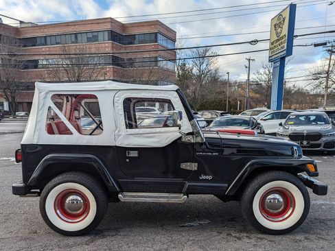 Used 2002 Jeep Wrangler Sahara image 6