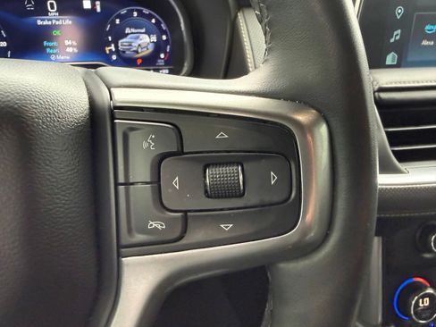 Used 2023 Chevrolet Tahoe Premier w/ Premium Package AWD/4WD image 22