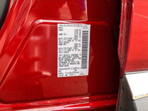 Used 2023 Nissan Murano Platinum w/ Cargo Package image 3