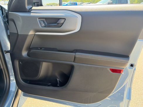 Used 2025 Ford Bronco Sport Outer Banks AWD/4WD image 10