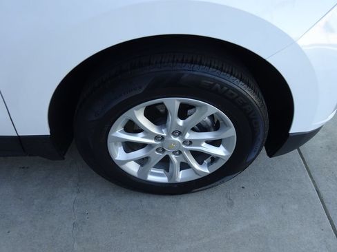 Certified 2018 Chevrolet Equinox LT FWD image 10
