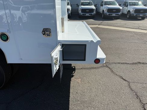 New 2026 Ford F550 4x4 Crew Cab Super Duty image 18