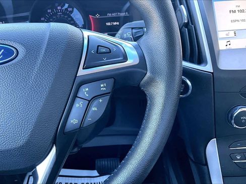 Used 2018 Ford Edge SEL w/ Equipment Group 201A image 24