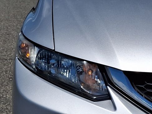 Used 2014 Honda Civic LX image 9