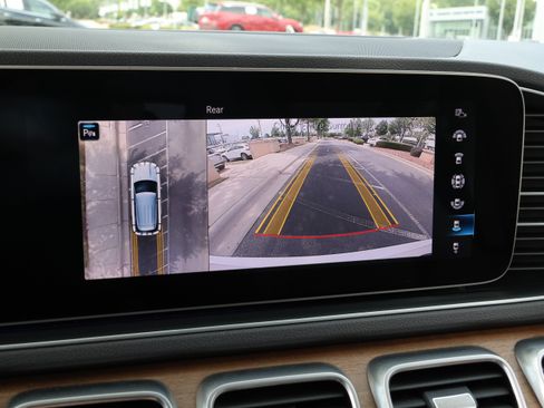 Used 2020 Mercedes-Benz GLE 350 4MATIC image 24