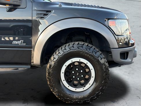 Used 2014 Ford F150 Raptor w/ Equipment Group 801A Luxury AWD/4WD image 35