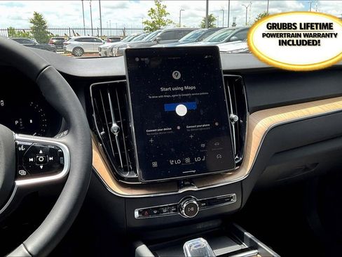 New 2026 Volvo XC60 B5 Plus w/ Protection Package Premier image 18