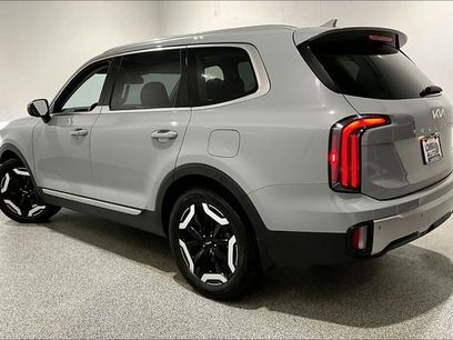 Used 2023 Kia Telluride EX