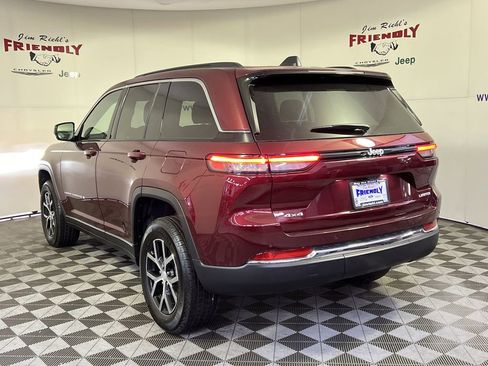 Used 2025 Jeep Grand Cherokee Limited image 4