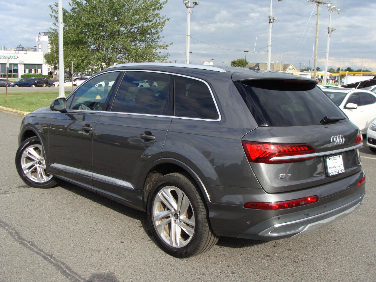 Used 2024 Audi Q7 2.0T Premium AWD/4WD image 4