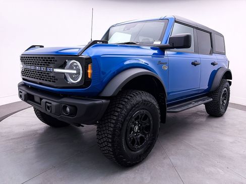 Used 2023 Ford Bronco Wildtrak AWD/4WD image 15