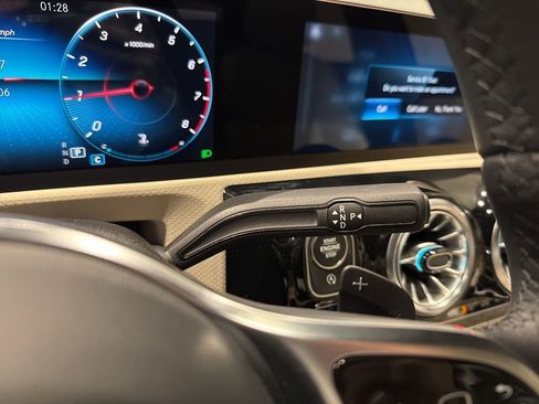 Used 2022 Mercedes-Benz A 220 4MATIC image 33