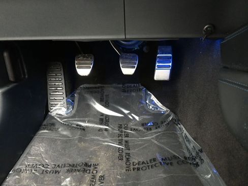 Used 2024 Ford Mustang Dark Horse image 14