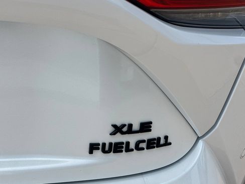 Certified 2023 Toyota Mirai w/ Advanced Technology Package RWD image 32