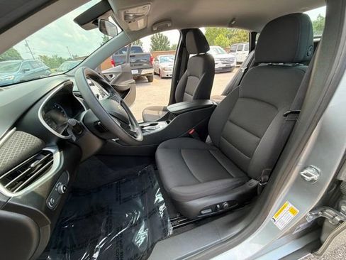 Used 2024 Chevrolet Malibu LT FWD image 14
