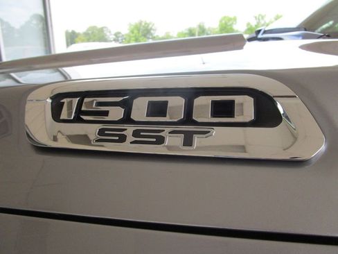 New 2025 RAM 1500 Big Horn image 11