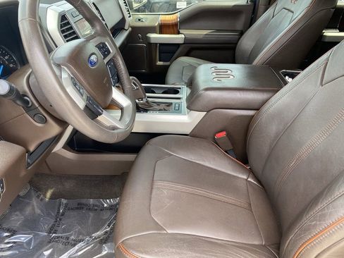 Used 2017 Ford F150 King Ranch w/ Equipment Group 601A Luxury AWD/4WD image 23