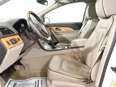 Used 2015 Lincoln MKX AWD w/ Equipment Group 102A image 6
