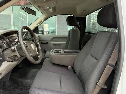 Used 2011 Chevrolet Silverado 3500 W/T image 20