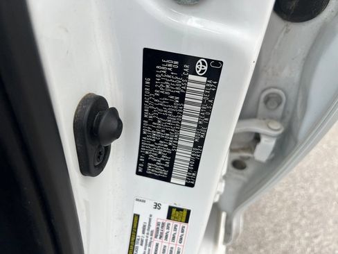 Used 2023 Toyota Corolla LE FWD image 16