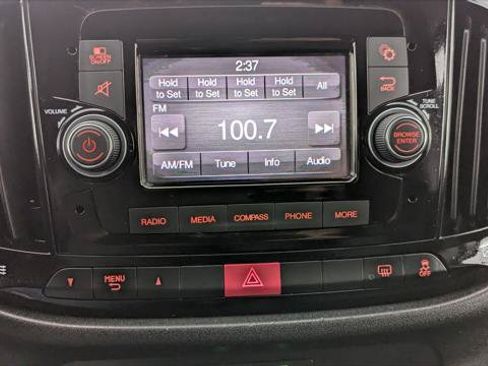 Used 2020 RAM ProMaster City Tradesman SLT FWD image 27