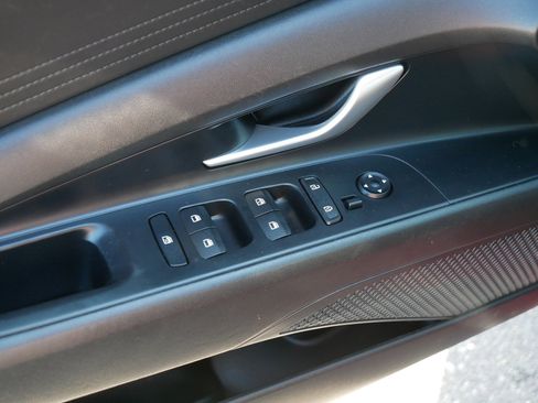 Certified 2023 Hyundai Elantra SEL FWD image 19