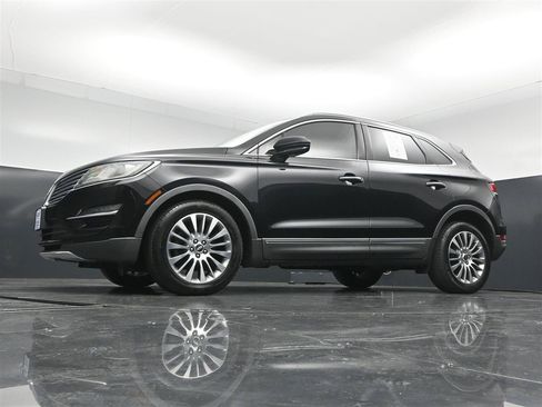 Used 2018 Lincoln MKC Reserve w/ Lincoln MKC Climate Package FWD image 27