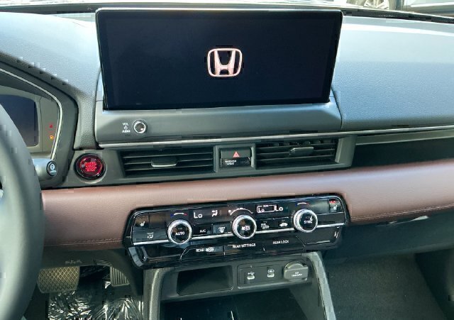 New 2026 Honda Pilot Touring image 37