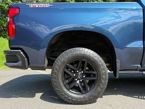 Used 2020 Chevrolet Silverado 1500 LT Trail Boss AWD/4WD image 9