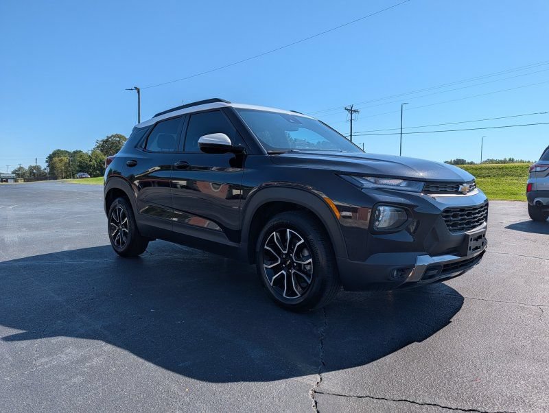 Used 2021 Chevrolet TrailBlazer ACTIV w/ Convenience Package FWD image 4