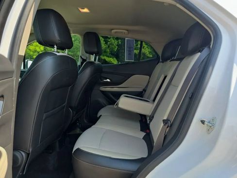 Used 2018 Buick Encore Preferred FWD image 34