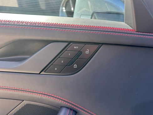 Certified 2025 Porsche 911 Targa 4 GTS AWD/4WD image 22