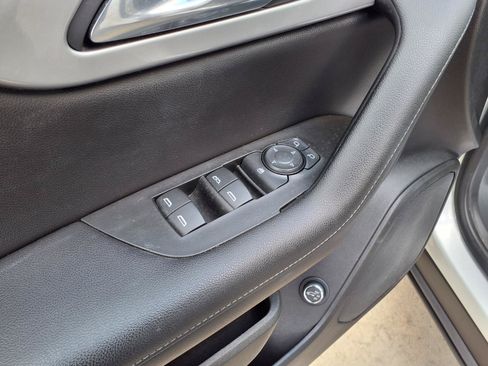 Used 2021 Chevrolet Blazer LT FWD image 13