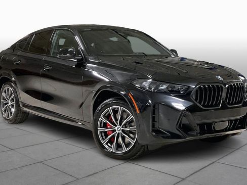 New 2026 BMW X6 xDrive40i w/ Climate Comfort Package image 2