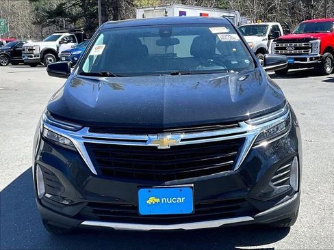 Used 2023 Chevrolet Equinox LT AWD/4WD image 2