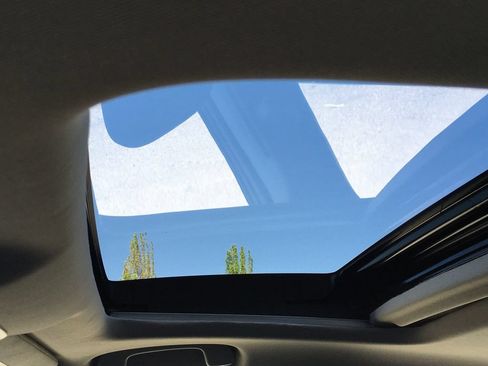 Used 2023 Honda Accord EX image 14