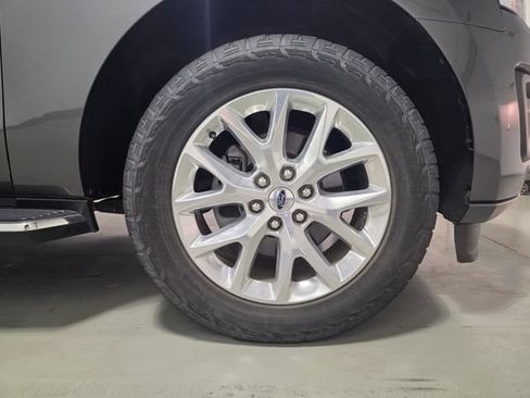 Used 2021 Ford Expedition Max XLT AWD/4WD image 36