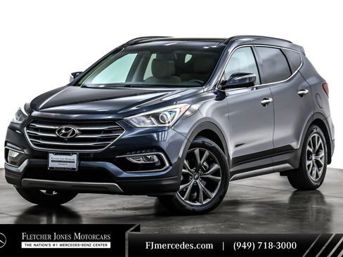 Used 2018 Hyundai Santa Fe Sport image 1