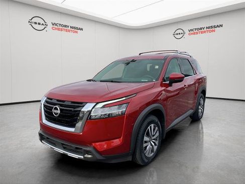 Certified 2023 Nissan Pathfinder SL image 1