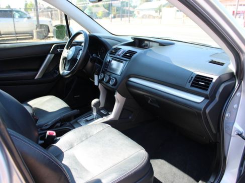Used 2014 Subaru Forester 2.5i Touring w/ Popular Package #1 AWD/4WD image 16