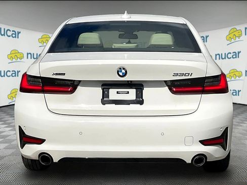 Used 2019 BMW 330i xDrive Sedan w/ Premium Package image 5