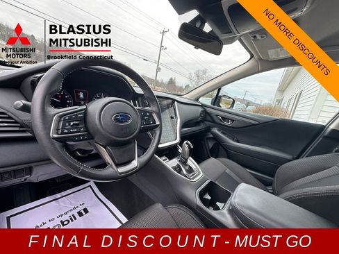 Used 2023 Subaru Outback Premium image 14