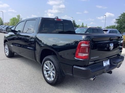 Used 2023 RAM 1500 Laramie AWD/4WD image 7