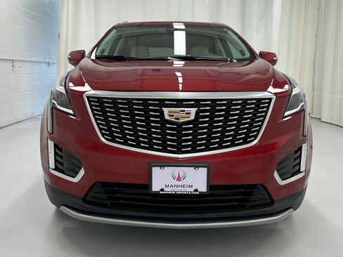 Used 2023 Cadillac XT5 Premium Luxury AWD/4WD image 4