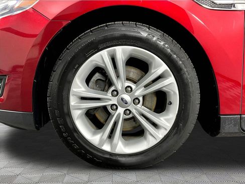 Used 2015 Ford Taurus SEL w/ Equipment Group 201A FWD image 33