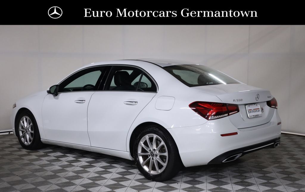 Used 2020 Mercedes-Benz A 220 4MATIC image 4