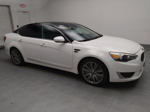Used 2016 Kia Cadenza Limited image 11
